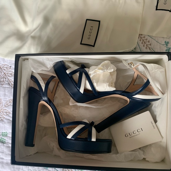 💯% authentic Gucci Alison two-tone leather platform heels - Picture 12 of 14